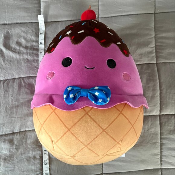 LIKE NEW, Squishmallows Sanjay Pink Ice Cream Sundae With Bowtie Plush Toy - Picture 1 of 8